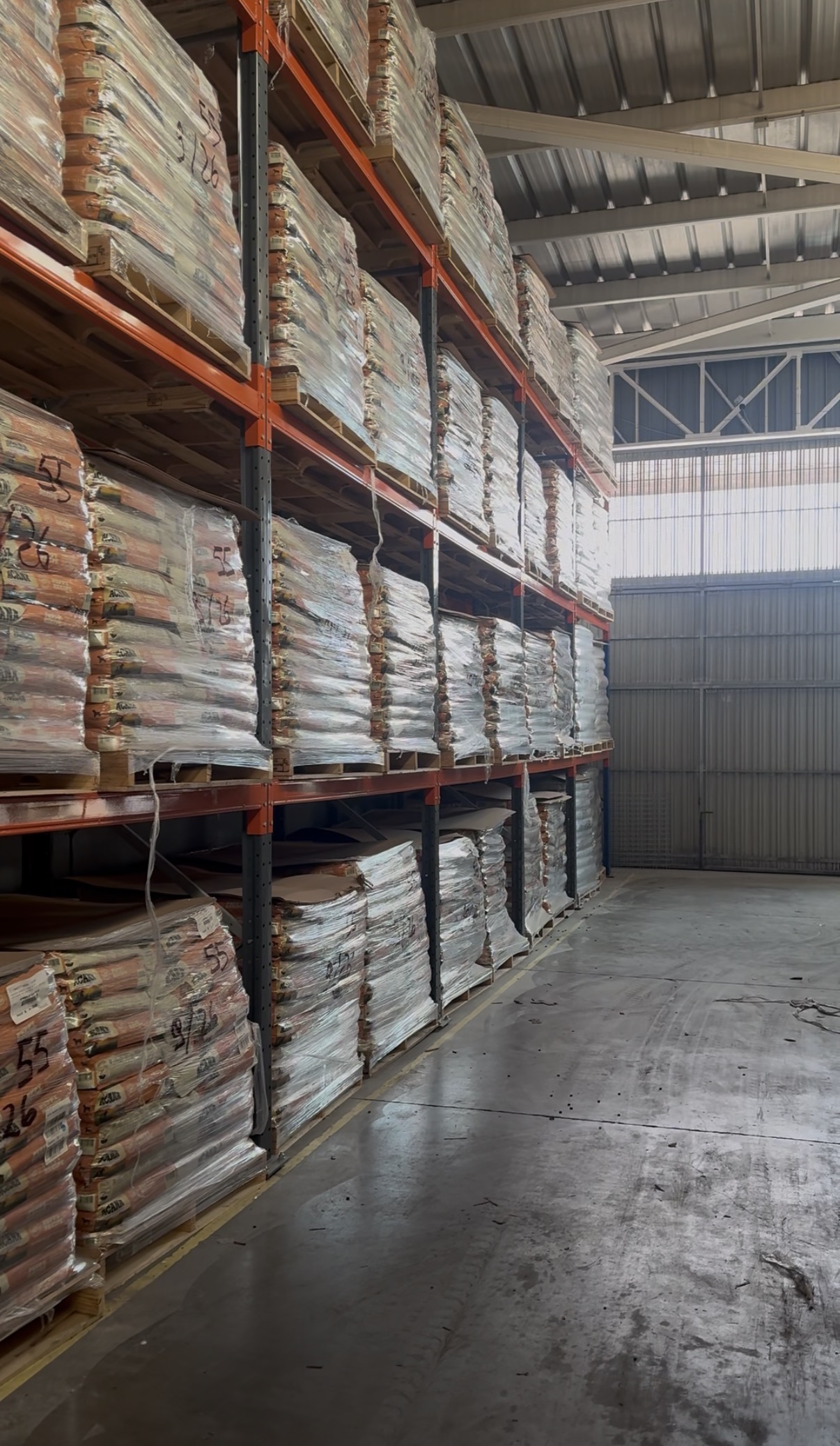 Rack selectivo en Quilicura: sistema de almacenaje ya instalado (3)